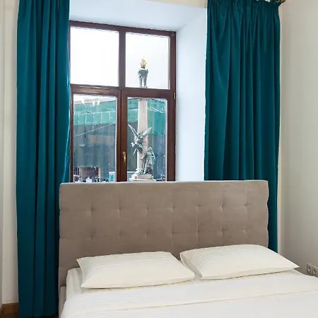 Romari площа міцкевича 5 Appartement *