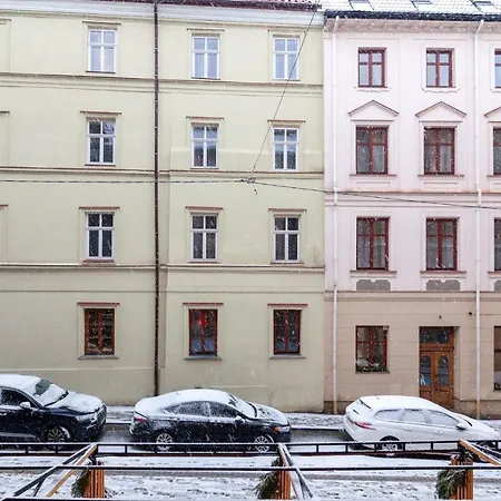 Romari площа міцкевича