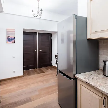 Romari площа міцкевича 5 *