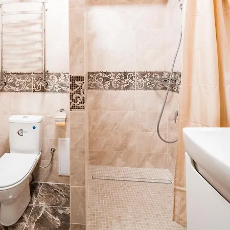 Romari площа міцкевича 5 *