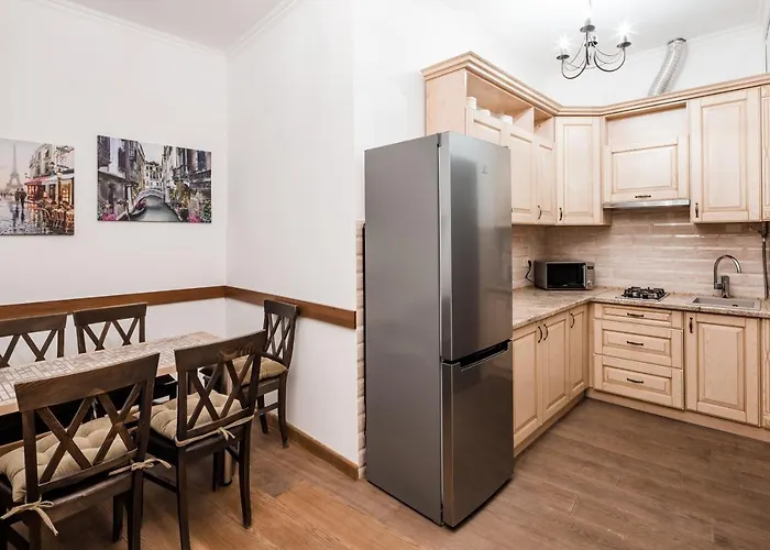 Apartman Romari площа міцкевича 5