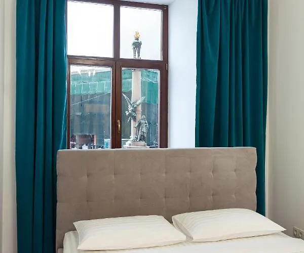 Romari площа міцкевича 5 Appartement *